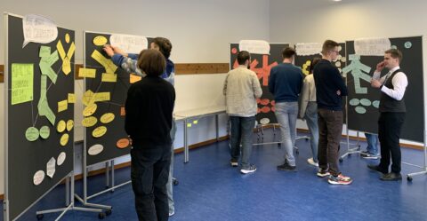 Gruppenarbeit in Tutorium 1