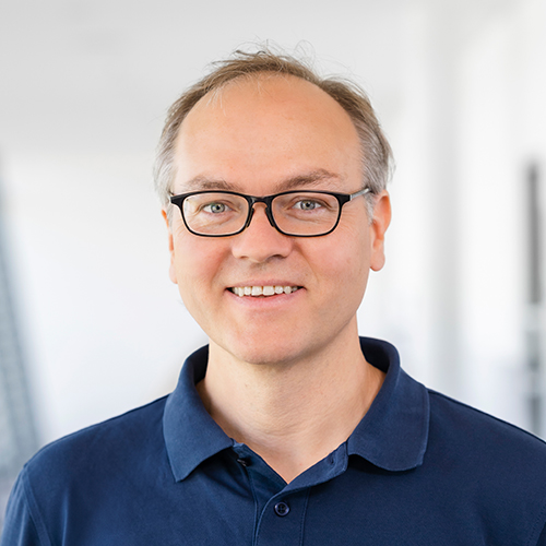 Dr. Sebastian Schuol